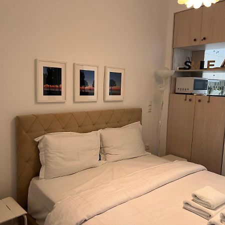 Small Budget Diamond Apartment In Agias Sofias. Thessaloníki Eksteriør bilde